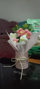 Handmade artificial flowers / Handmade.