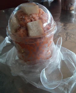 Pang cha (Shaved frozen Thai tea) / Because it was very delicious and the price is not too high.