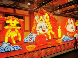 Decoration of Chinese New Year / I enjoy going around to take photo