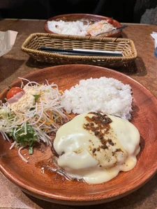 Lunch eaten on December 31, 2023, around noon. I ate at a Bikkuri Donkey restaurant in Hyogo Prefecture with my family (mother, father, and younger brother).