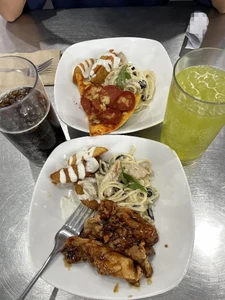 It was a friend’s birthday, and we went out to eat at yellow cab. We availed ourselves to their mix and match for 199 each. I ordered the pasta with chicken.